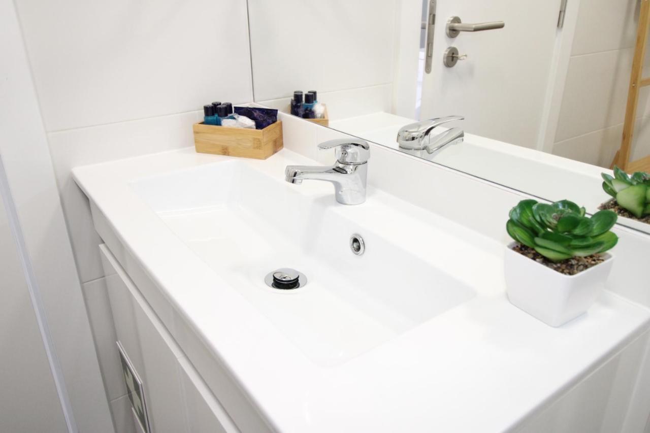 Apartamento Moderno Nas Olaias A 5 Minutos Da Faculdade Isel E Ist Lisboa Exteriör bild